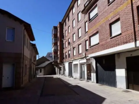 Piso en calle de Álvaro Yáñez, 10